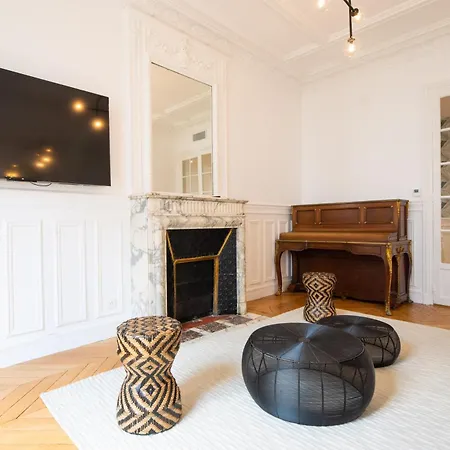 Gustave Eiffel - Apartment
